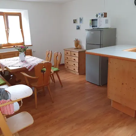 Ferienwohnung Hennastoi Apartament *